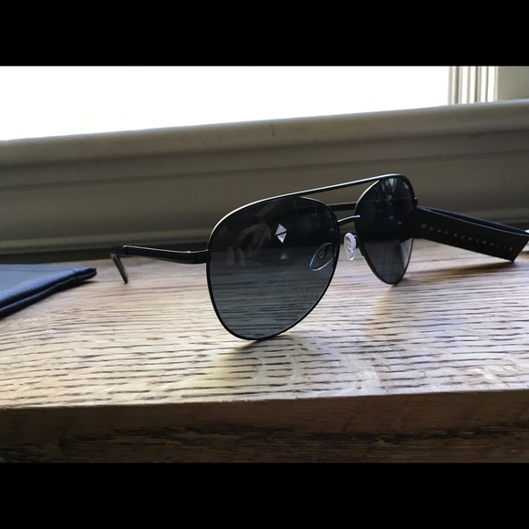 NWT Quay Aviator Sunglasses - Picture 4 of 4